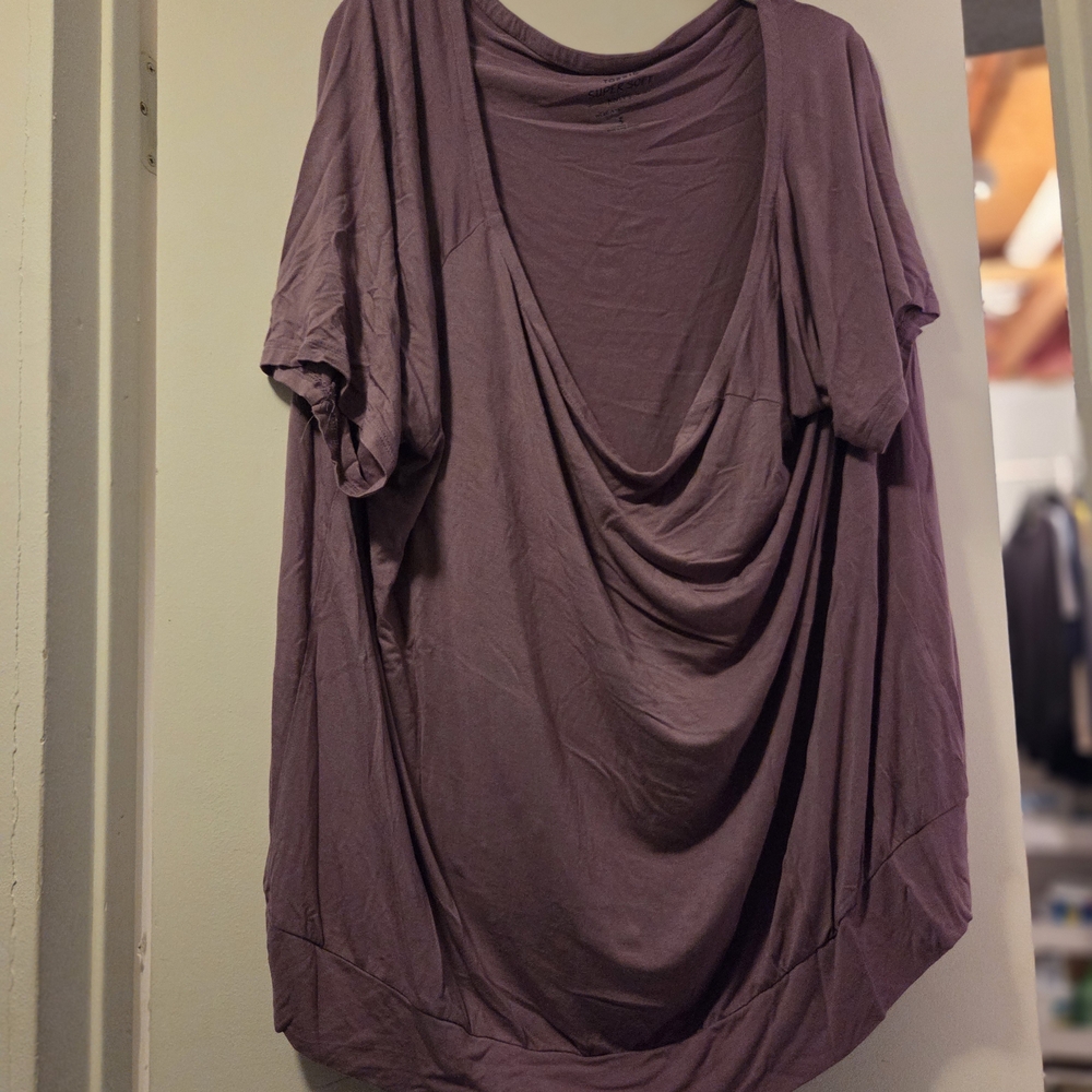 Chic Women's Draped Top in Purple